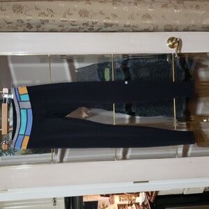 Lululemon Skinny Low Rise Pant  Size 4